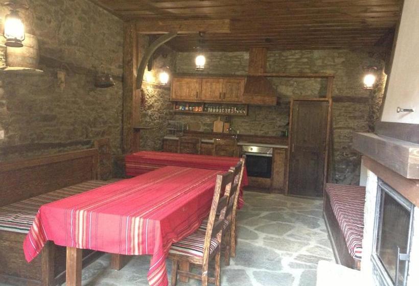 פנסיון Ristevata Guest House