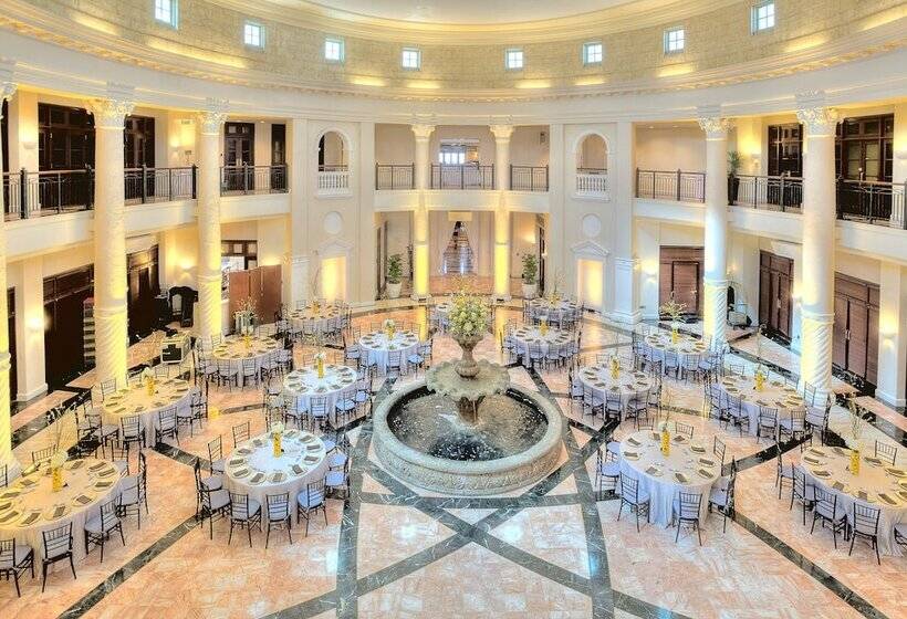 هتل Colonnade Coral Gables, Autograph Collection