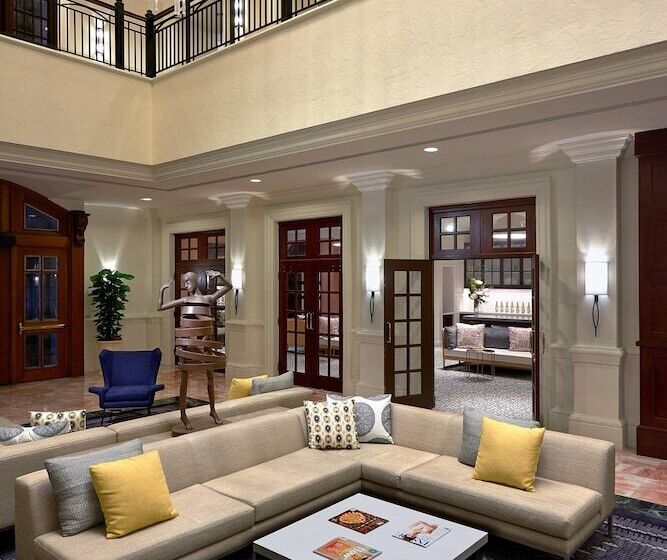 هتل Colonnade Coral Gables, Autograph Collection