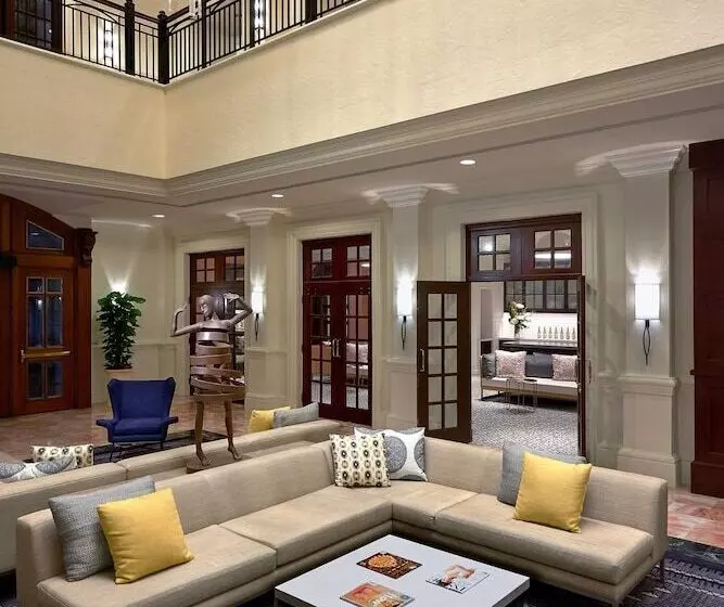 ホテル Colonnade Coral Gables, Autograph Collection