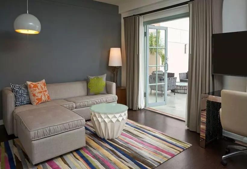 ホテル Colonnade Coral Gables, Autograph Collection