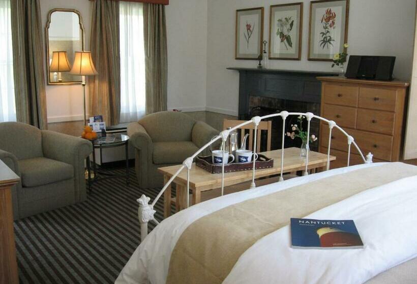 هتل Nantucket Inn