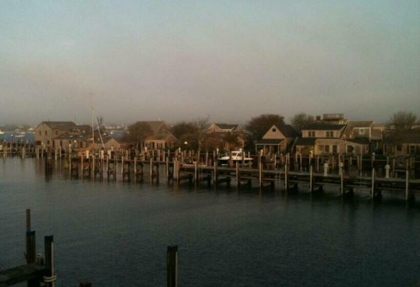 هتل Nantucket Inn