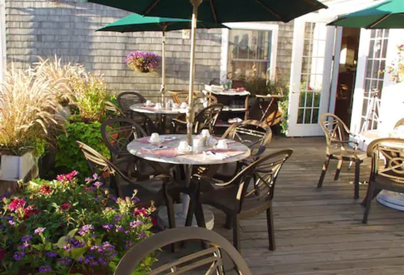 هتل Nantucket Inn