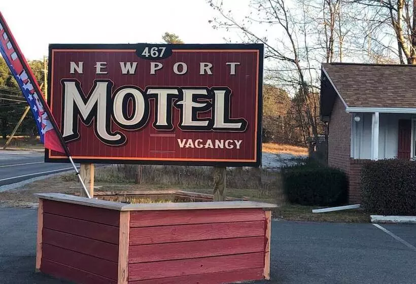 Newport Motel