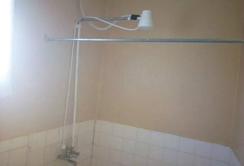 هتل Falls Hippo Point