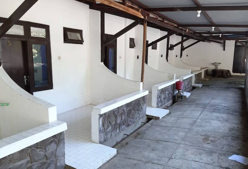 پانسیون Cahaya Bukit Cemara