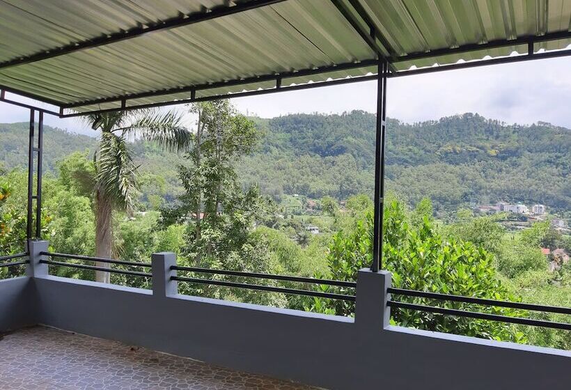 پانسیون Cahaya Bukit Cemara