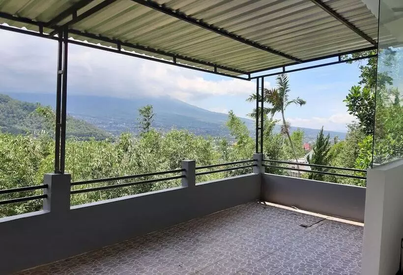 Pensão Cahaya Bukit Cemara