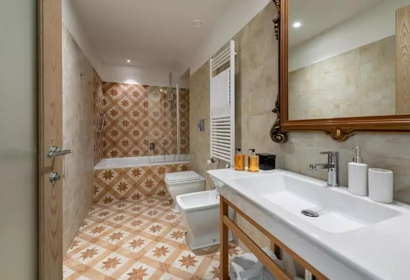 پانسیون Corte Realdi Luxury Rooms Torino