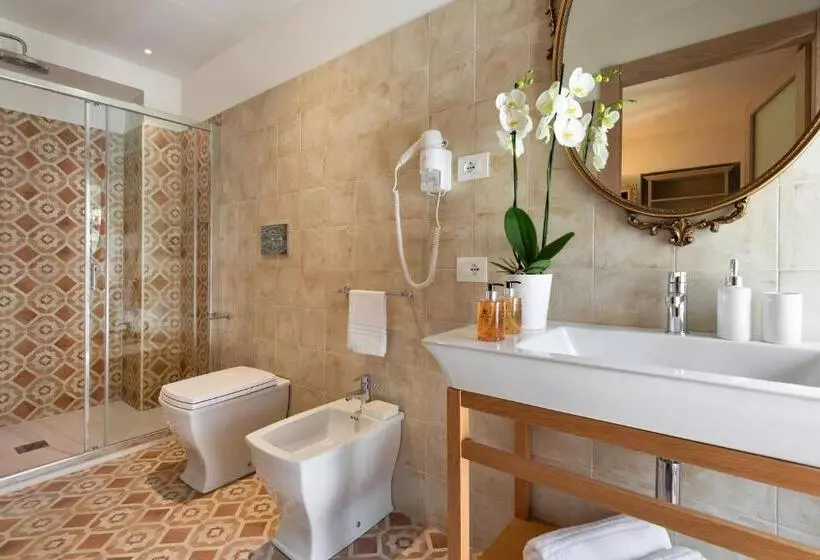 پانسیون Corte Realdi Luxury Rooms Torino