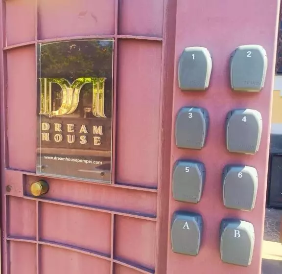 پانسیون Dream House Pompei