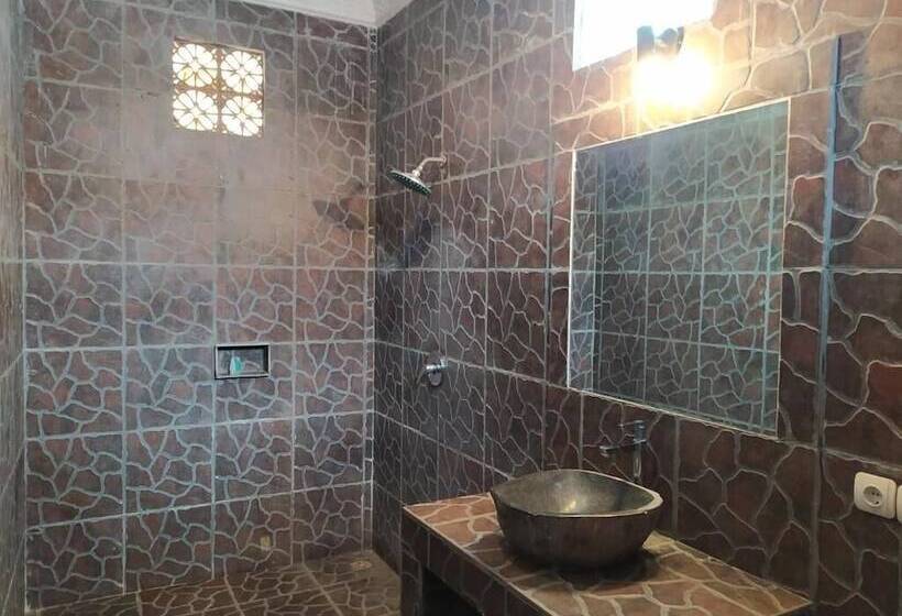 Panzió Kusuka Bungalow