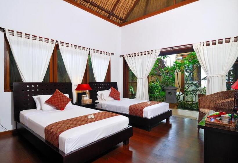 Villa Talia Vashti Oceanfront Villa With Private Sea Access, Pool & Cook