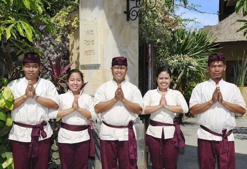 Villa Talia Vashti Oceanfront Villa With Private Sea Access, Pool & Cook