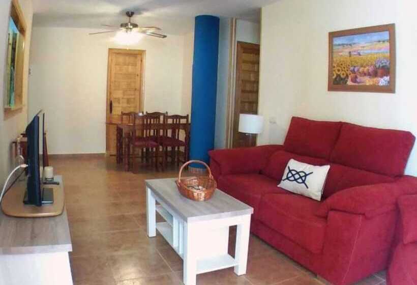106637   Apartment In Zahara