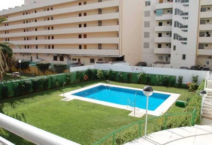 107273    Apartment In Fuengirola