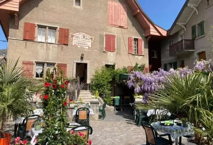 ユースホステル De La Place