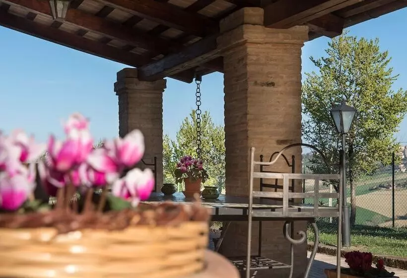 B&b I Pini Di Storaco