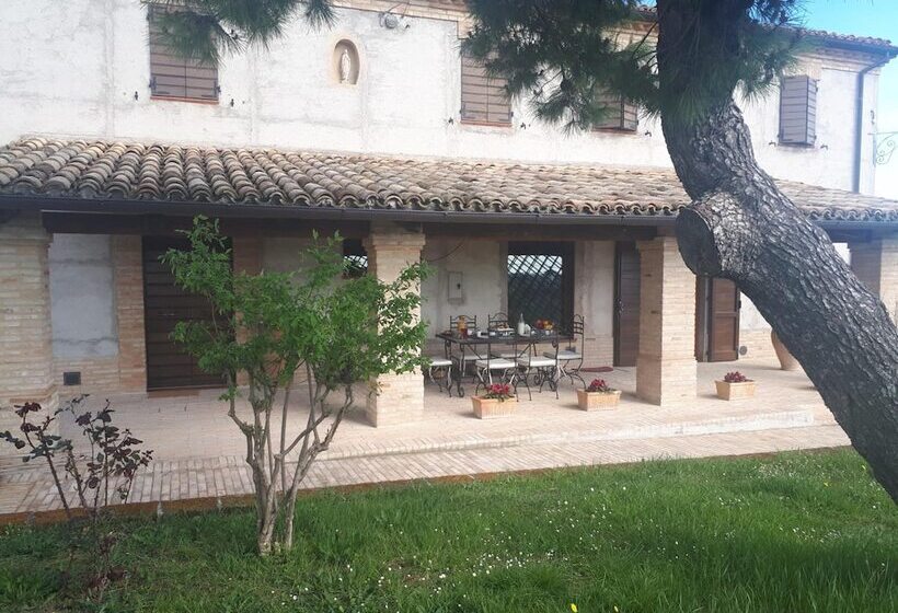 B&b I Pini Di Storaco