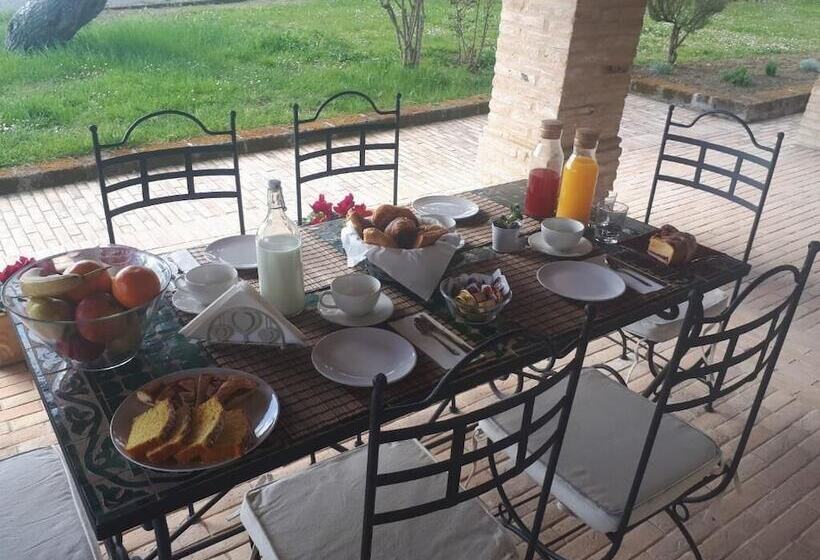 B&b I Pini Di Storaco