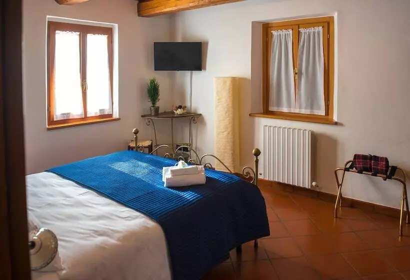 B&b I Pini Di Storaco