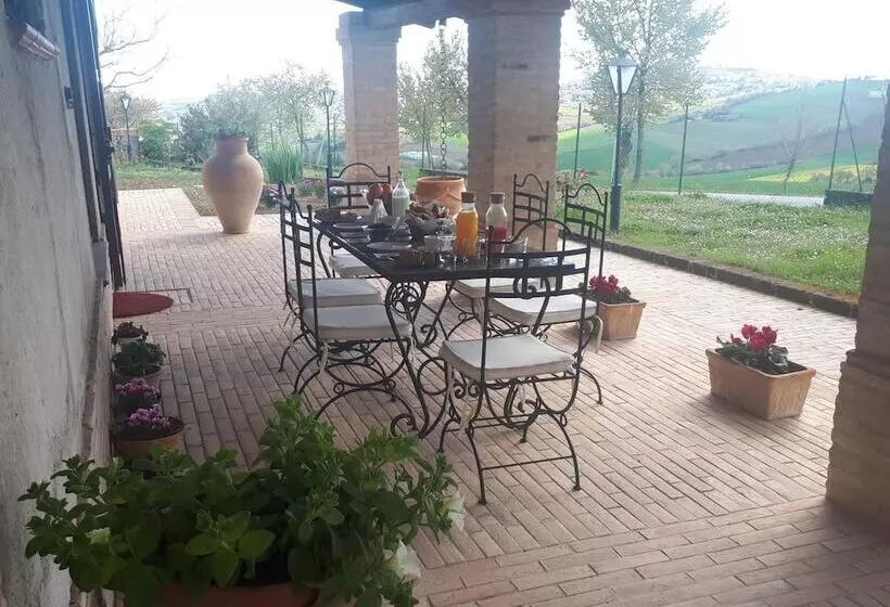 B&b I Pini Di Storaco