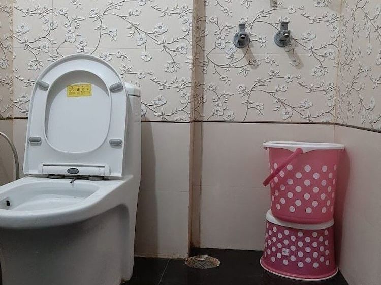 Отель Quality Inn