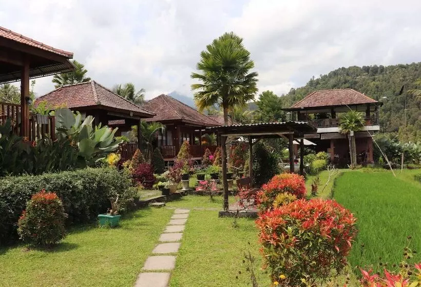 ペンション Villa Sande