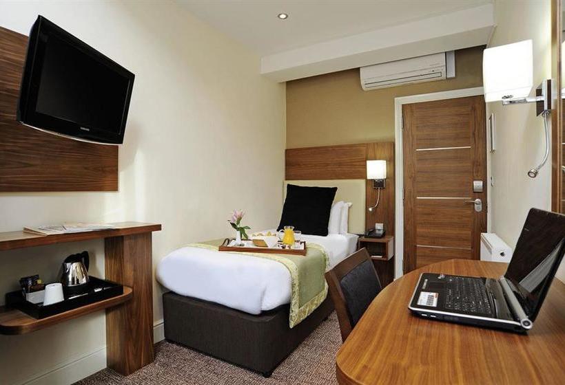 Petra Cabin Roof Top Hostel