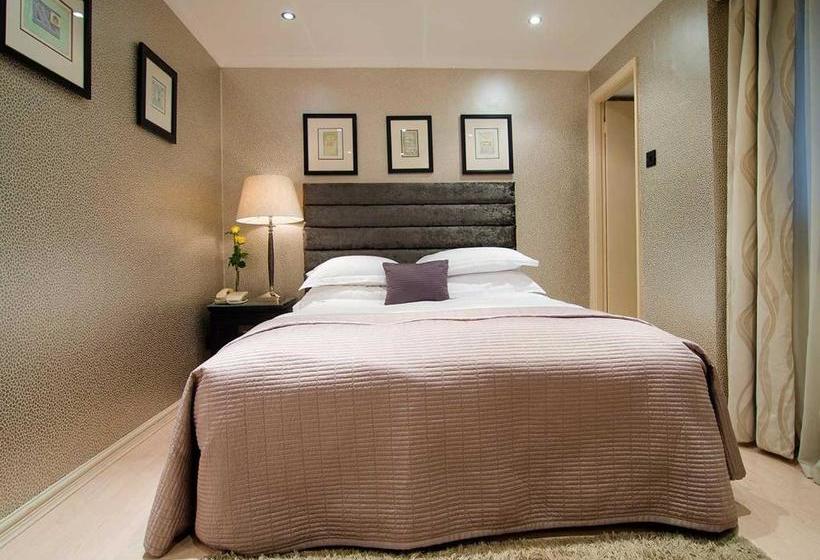 Petra Cabin Roof Top Hostel