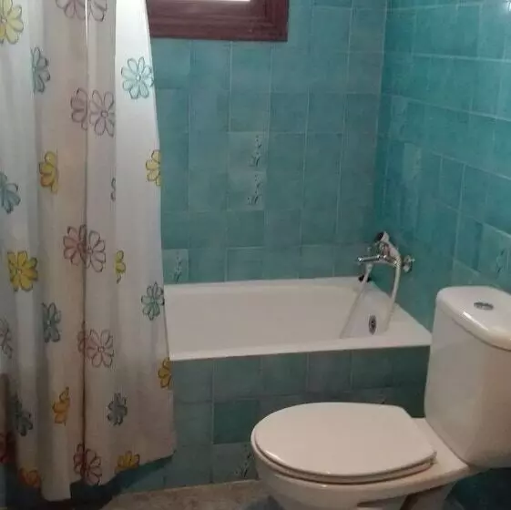 Spacious Apartment With Balcony Guardamar Del Segura 100 M²