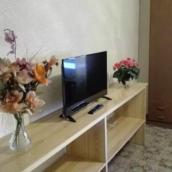 Spacious Apartment With Balcony Guardamar Del Segura 100 M²