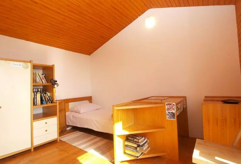 Apartment 1583