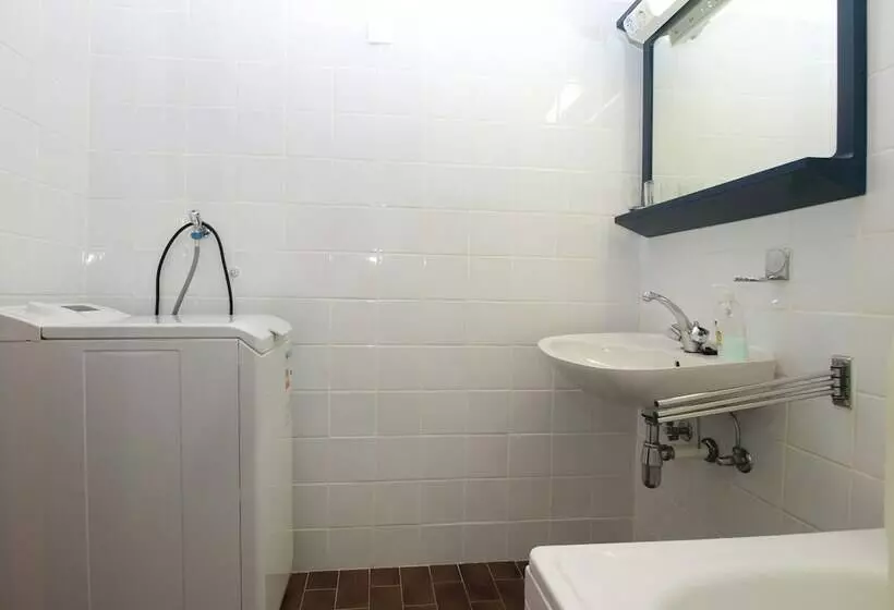 Apartment 1738