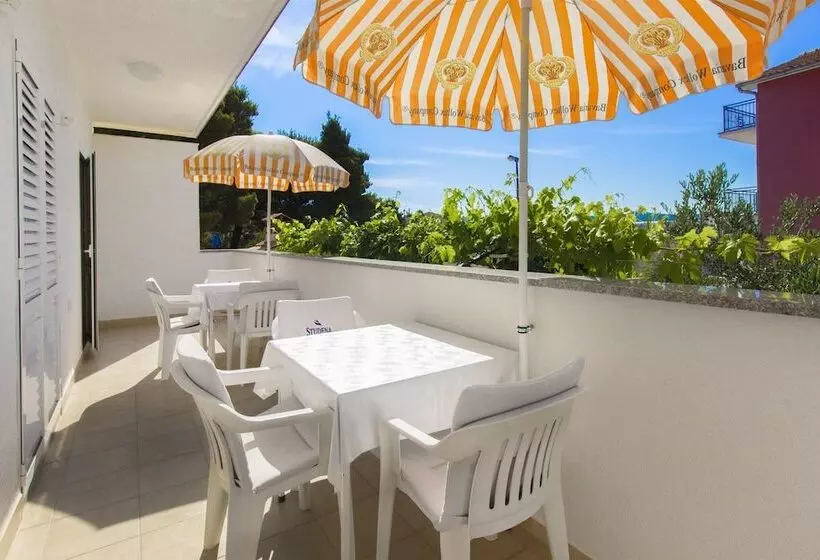 Apartments Slavica