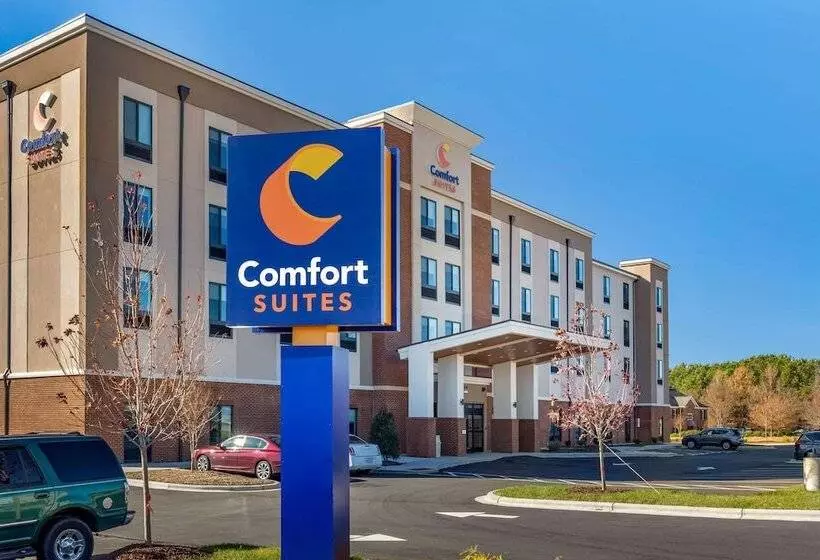 هتل Comfort Suites Greensboro High Point
