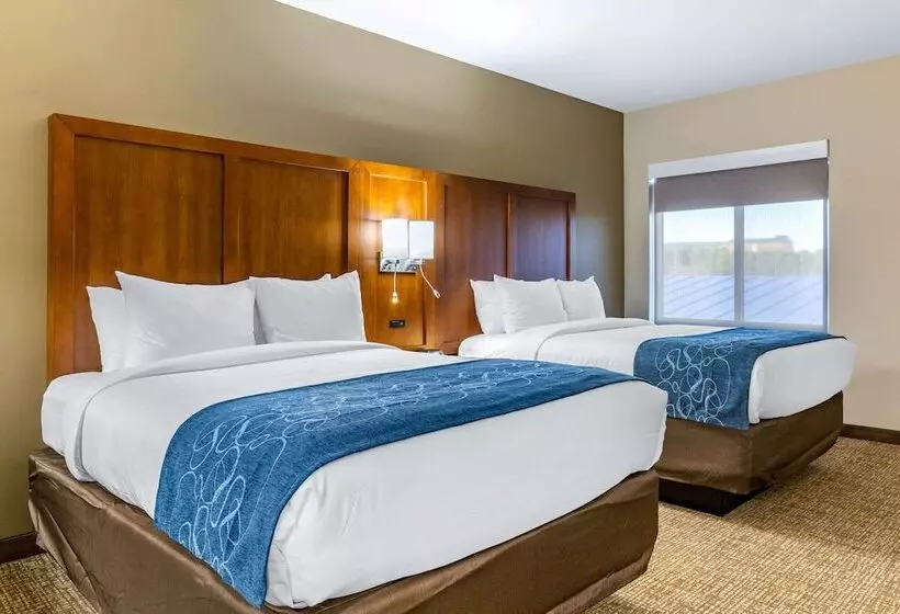 هتل Comfort Suites Greensboro High Point