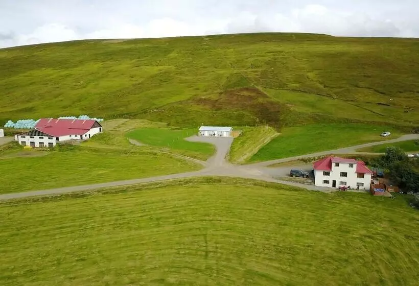 پانسیون Guesthouse Brúnahlíð