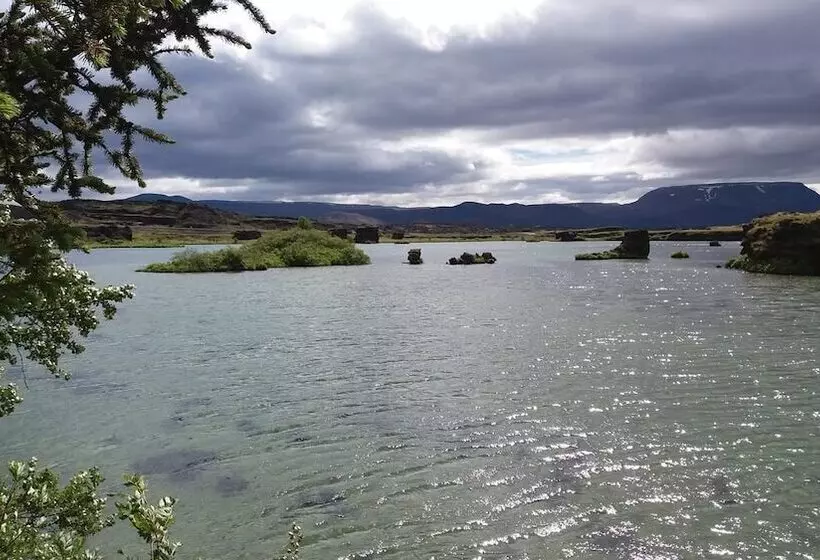پانسیون Guesthouse Brúnahlíð