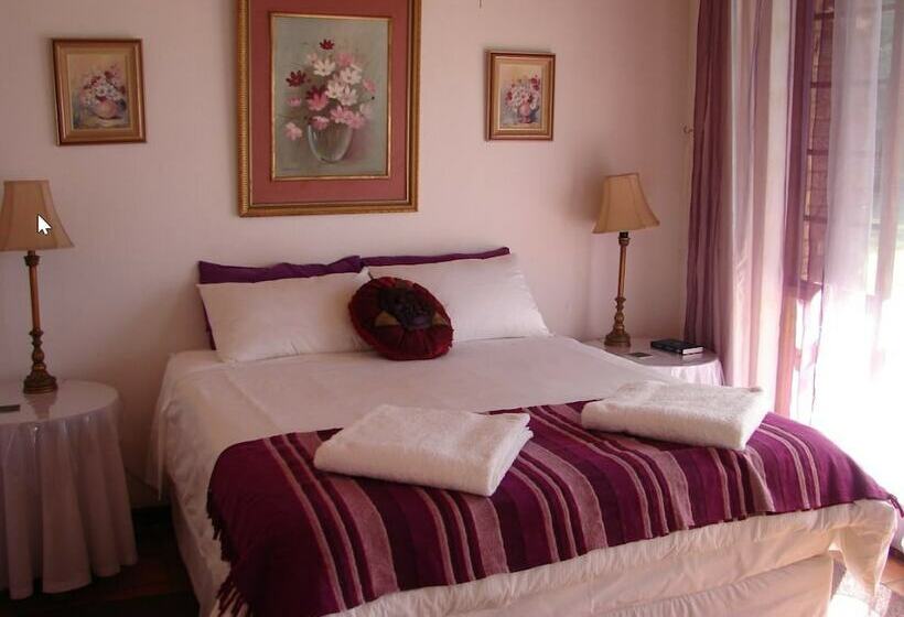 ペンション Harties Wellness Centre & Accommodation