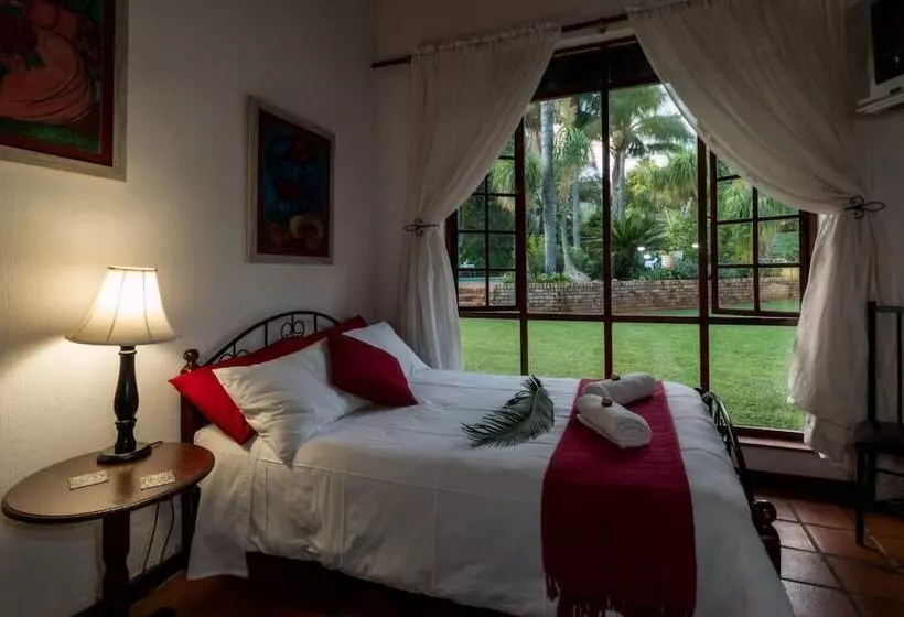 Majatalo Harties Wellness Centre & Accommodation