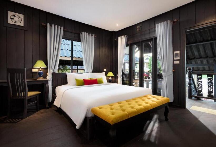 בית מלון כפרי Sansan Resort