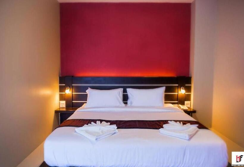 호텔 The Harbour Front