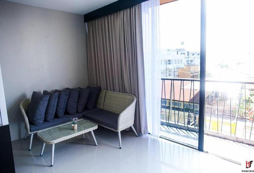 호텔 The Harbour Front