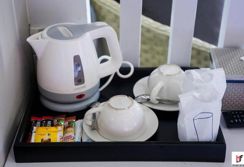 호텔 The Harbour Front