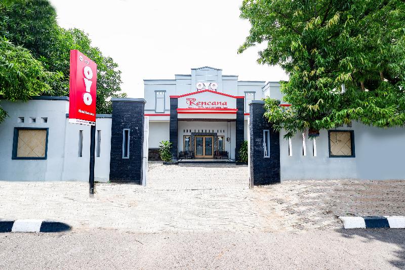 Otel Oyo 2436  Kencana