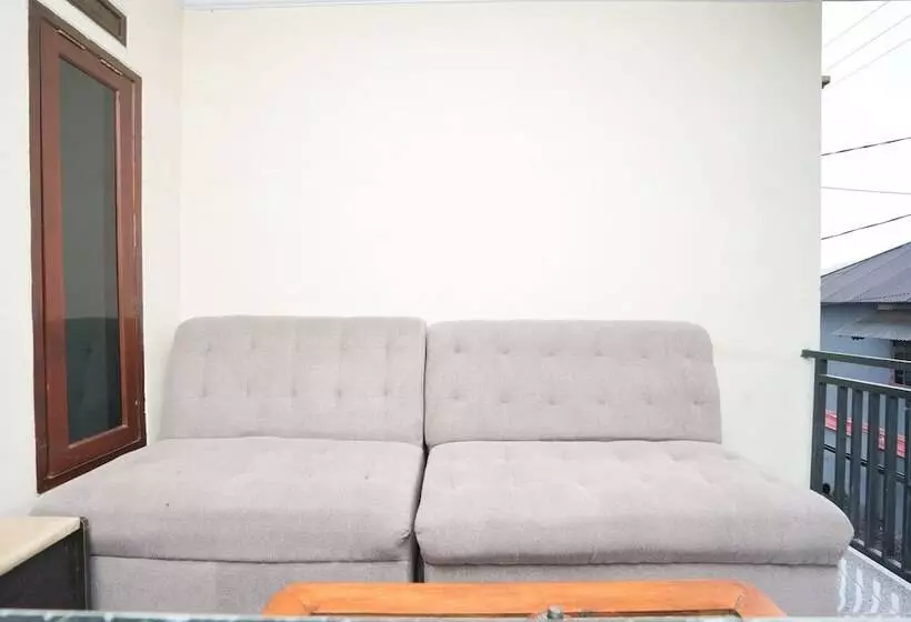 Hotelli Spot On 2327 Dome