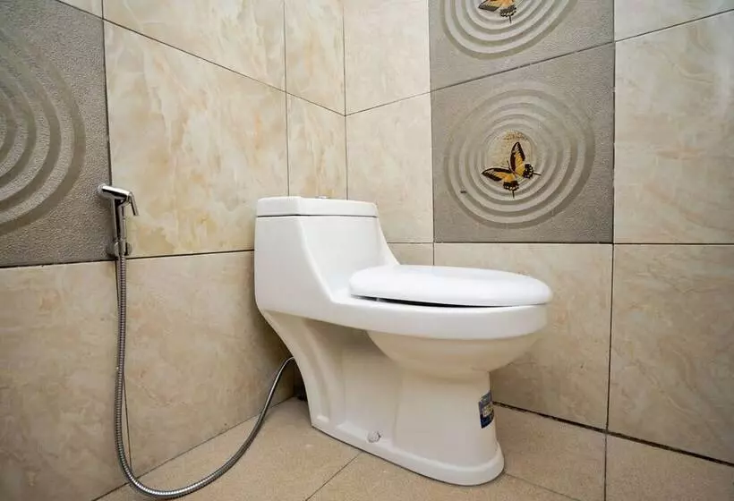 Hotelli Spot On 2327 Dome