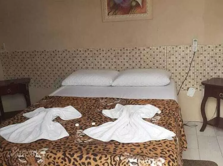 ペンション Hostel Pousada Sobrado Do Conde